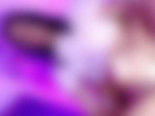 Live cam show with MiikaelaOrtiz - Orgasm on Camsoda