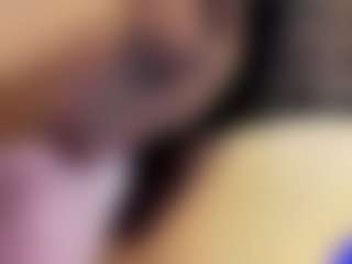 MiikaelaOrtiz's Live Sex Cam Show