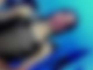 Live cam show with Rue - Black Hair on Sweet Sext