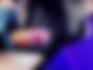 Live cam show with Rue - Black Hair on Camsoda