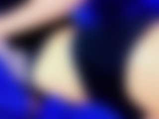 Rue's Live Sex Cam Show