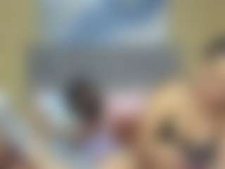 Live cam show with Mili-evans - Small Ass on CamwithHer