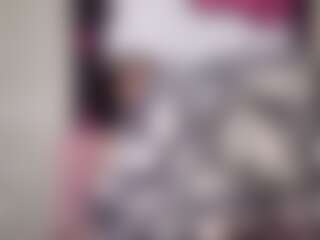 PinkkDiiamond's Live Sex Cam Show