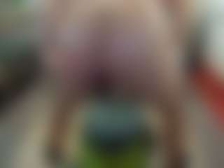 sideshowcan's Live Sex Cam Show
