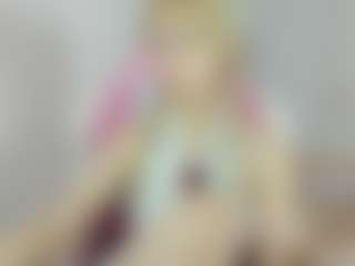 Live cam show with Valerie - Busty on CamClone