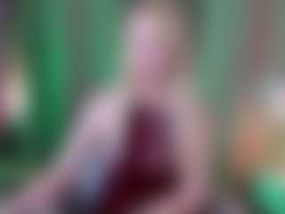 Live cam show with Valerie - Busty on Hubzter Live
