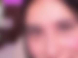 karlaa-james's Live Sex Cam Show