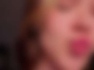 Luna's Live Sex Cam Show