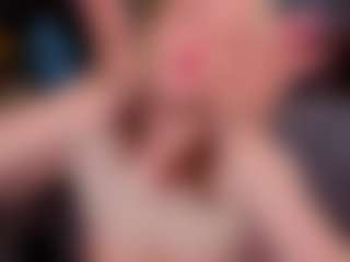 Luna's Live Sex Cam Show