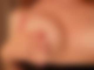 Luna's Live Sex Cam Show