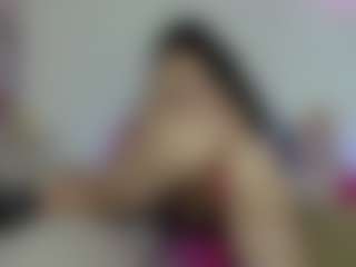 Live cam show with Celeste-Gill - Black Hair on madthumbs