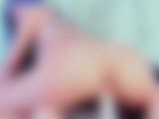 Live cam show with Emily Withe - Dp on CamSodaAdn