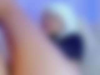Live cam show with Emily Withe - Nasty on AdultVida.com