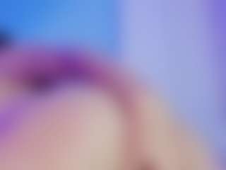 Live cam show with Emily Withe - Dildo Or Vibrator on LiveSexCams6