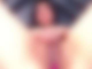 EmmaWiilliamss's Live Sex Cam Show