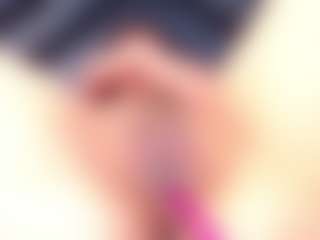 EmmaWiilliamss's Live Sex Cam Show
