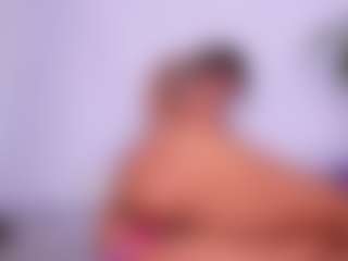 Lau's Live Sex Cam Show
