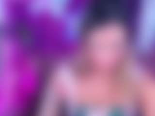 Live cam show with Lau - Lush Blonde Hair on xDating