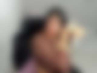 Gia Watsonn's Live Sex Cam Show