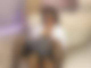 Gia Watsonn's Live Sex Cam Show