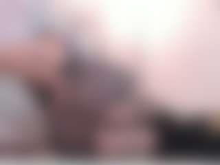Gia Watsonn's Live Sex Cam Show