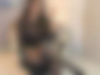 Gia Watsonn's Live Sex Cam Show