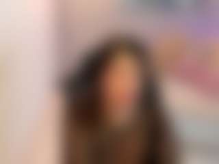 Gia Watsonn's Live Sex Cam Show