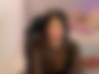 Gia Watsonn's Live Sex Cam Show