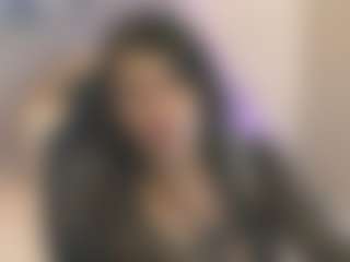Gia Watsonn's Live Sex Cam Show
