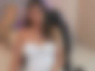 Gia Watsonn's Live Sex Cam Show