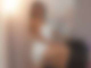 Gia Watsonn's Live Sex Cam Show