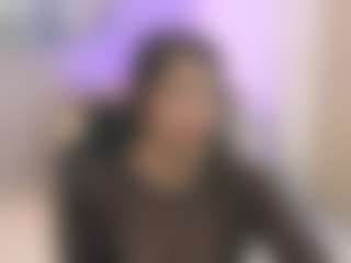 Gia Watsonn's Live Sex Cam Show
