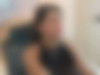 Gia Watsonn's Live Sex Cam Show