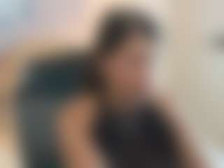 Gia Watsonn's Live Sex Cam Show