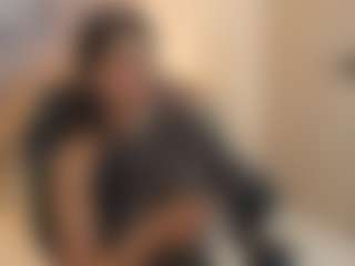 Gia Watsonn's Live Sex Cam Show