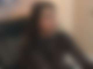 Gia Watsonn's Live Sex Cam Show