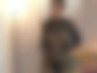 Gia Watsonn's Live Sex Cam Show