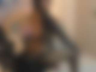 Gia Watsonn's Live Sex Cam Show