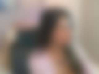 Gia Watsonn's Live Sex Cam Show