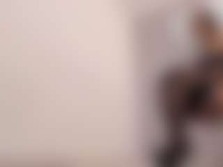 Gia Watsonn's Live Sex Cam Show