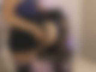 Gia Watsonn's Live Sex Cam Show