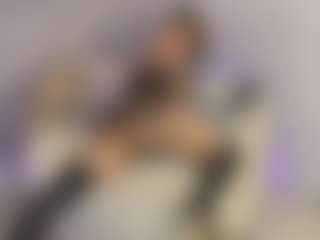Gia Watsonn's Live Sex Cam Show