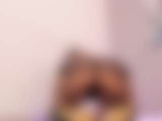Gia Watsonn's Live Sex Cam Show