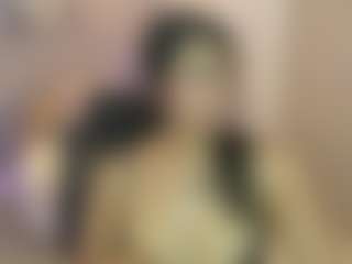 Gia Watsonn's Live Sex Cam Show