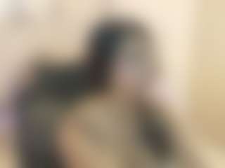 Gia Watsonn's Live Sex Cam Show
