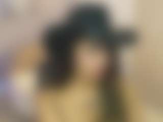 Gia Watsonn's Live Sex Cam Show