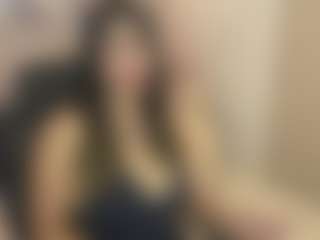 Gia Watsonn's Live Sex Cam Show