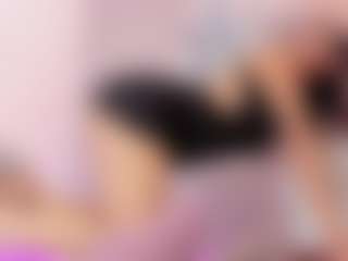 Live cam show with Gia Watsonn - Spank Big Tits on sexylive.show