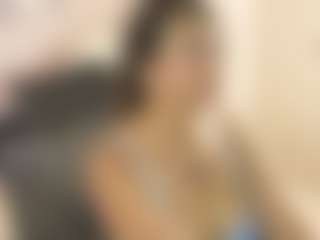 Gia Watsonn's Live Sex Cam Show