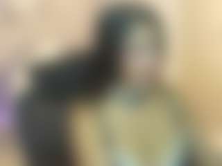 Gia Watsonn's Live Sex Cam Show